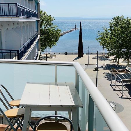 Ferienwohnung Sant Elm - Apartamento En La Playa Y El Centro De Roses Exterior foto