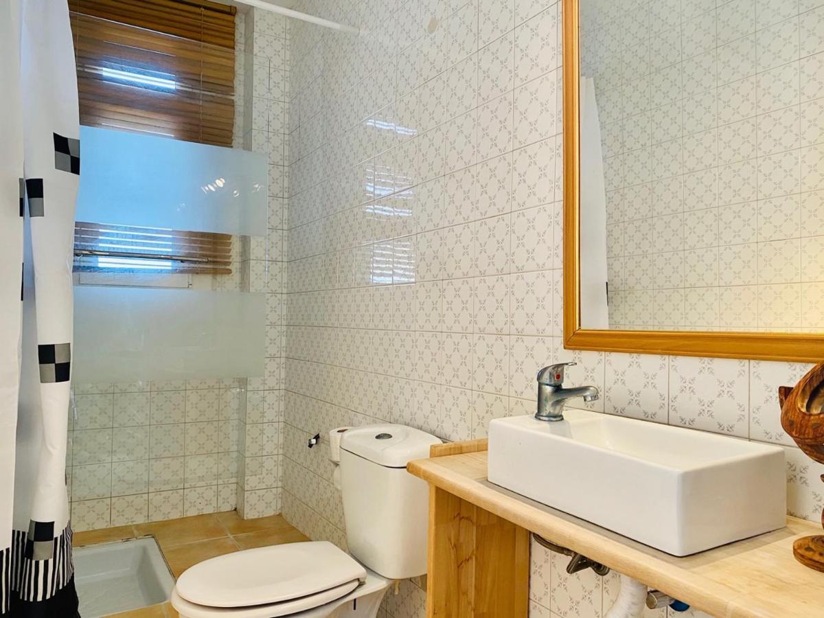 Ferienwohnung Sant Elm - Apartamento En La Playa Y El Centro De Roses Exterior foto